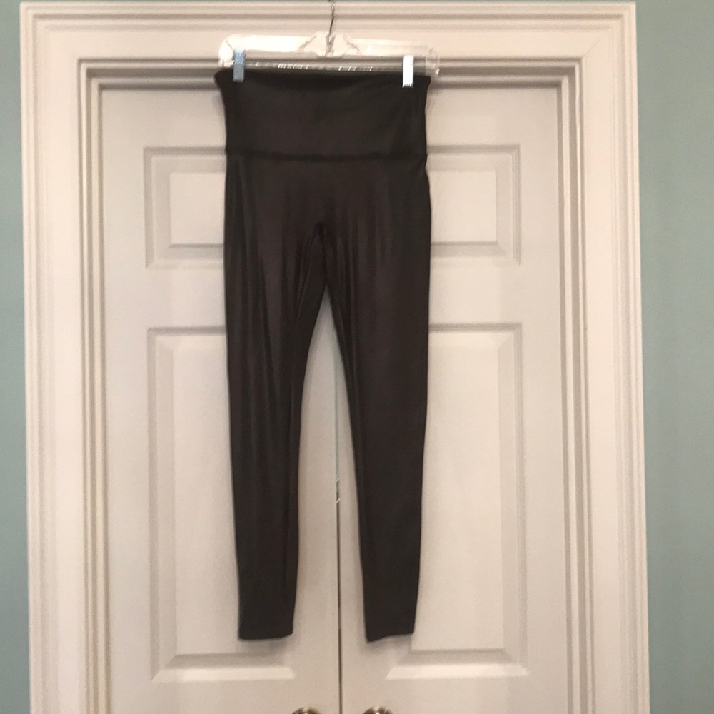 Spanx Dark Wine Color Leggings. Slight shimmer.
